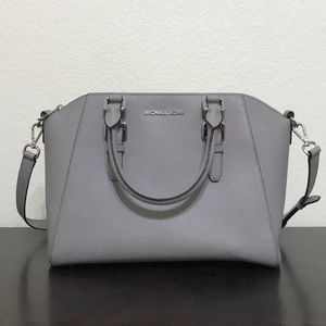 Micheal Kors Handbag